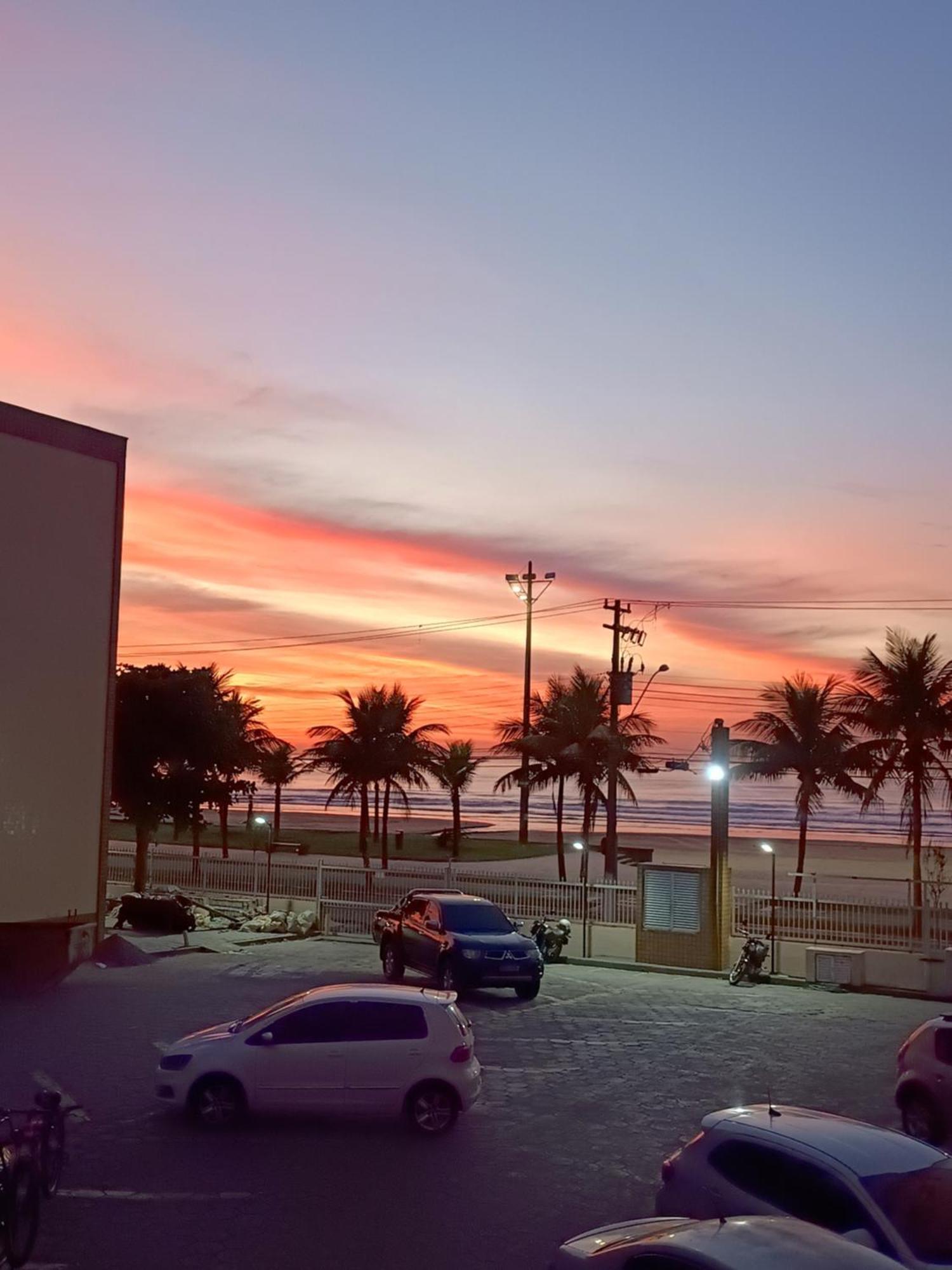Kitnet Frente Pro Mar Em Vila Caicara, Portaria 24 Hs E Wifi Praia Grande  Exteriör bild